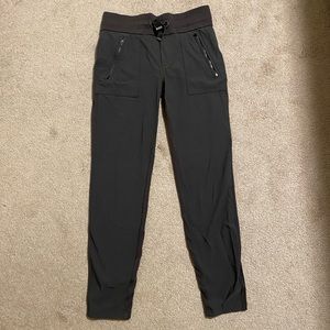 Athleta joggers in olive